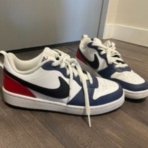 Size:6 Kids NIke Court Borough Low 2 GS 'USA' White Skate Shoes